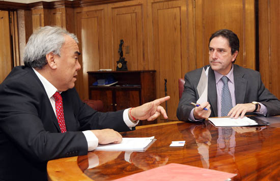 ministro justi web1